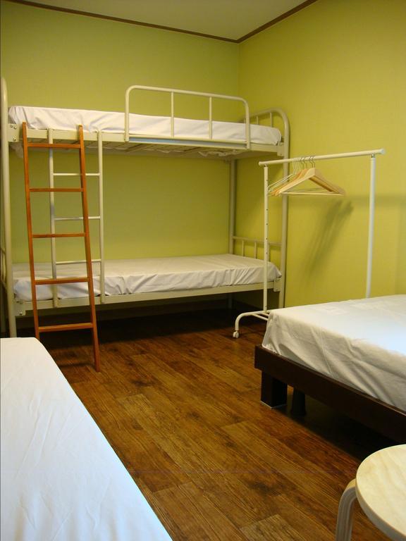 Cube Guesthouse Сеул Стая снимка